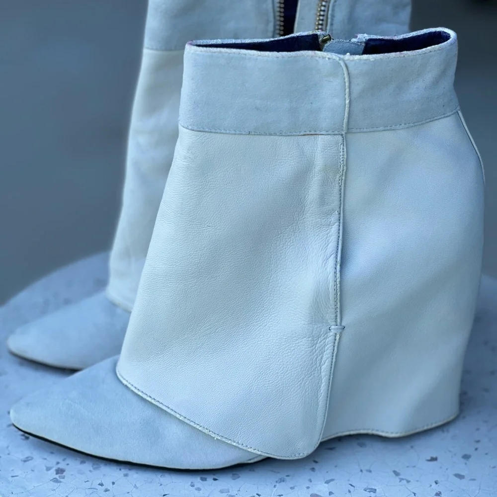 London Trash White Leather Wedge Ankle boots